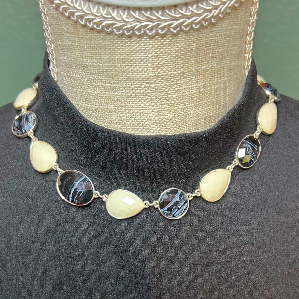 Vintage Black & White Glass Bead Adjustable Length Boho Necklace - Picture 6 of 9